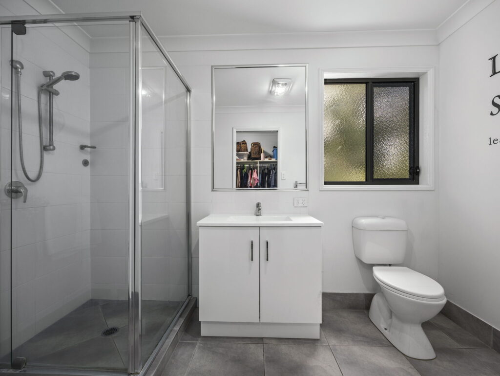 House-Deebing Heights-QLD-R2-5044763