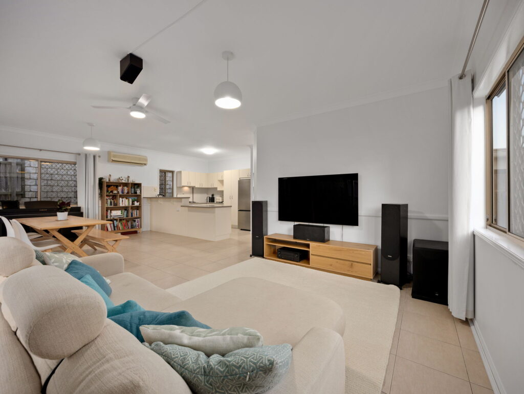 13 Violet Avenue, Springfield Lakes, QLD 4300