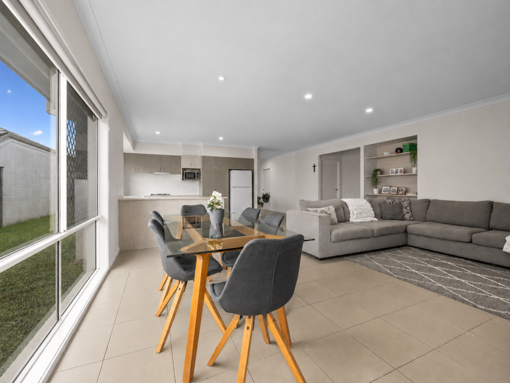 House-Redbank Plains-QLD-R2-5049894