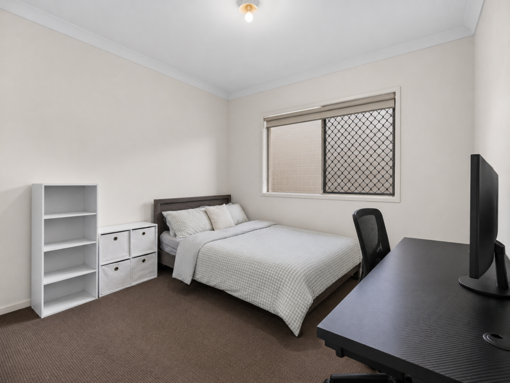 House-Redbank Plains-QLD-R2-5049894