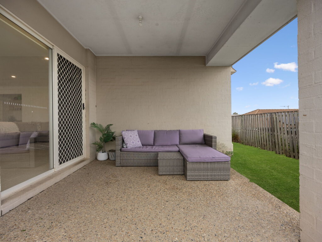House-Redbank Plains-QLD-R2-5049894