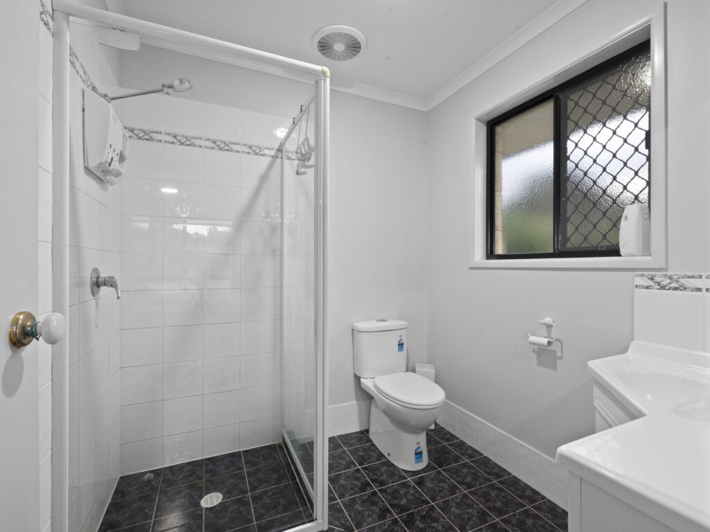2-4 Kangaroo Close, Greenbank QLD 4124