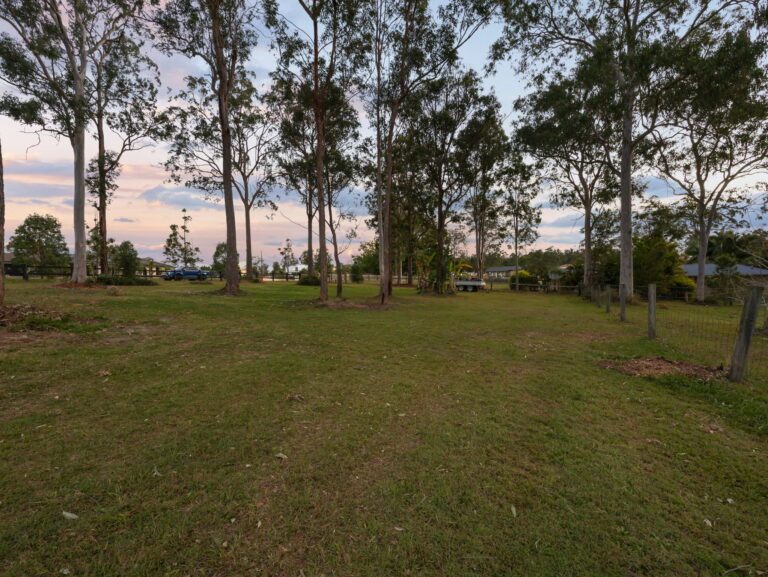 2-4 Kangaroo Close, Greenbank QLD 4124