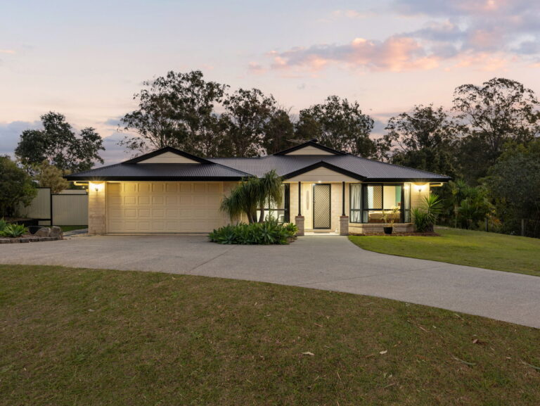 House-Greenbank-QLD-R2-5064514