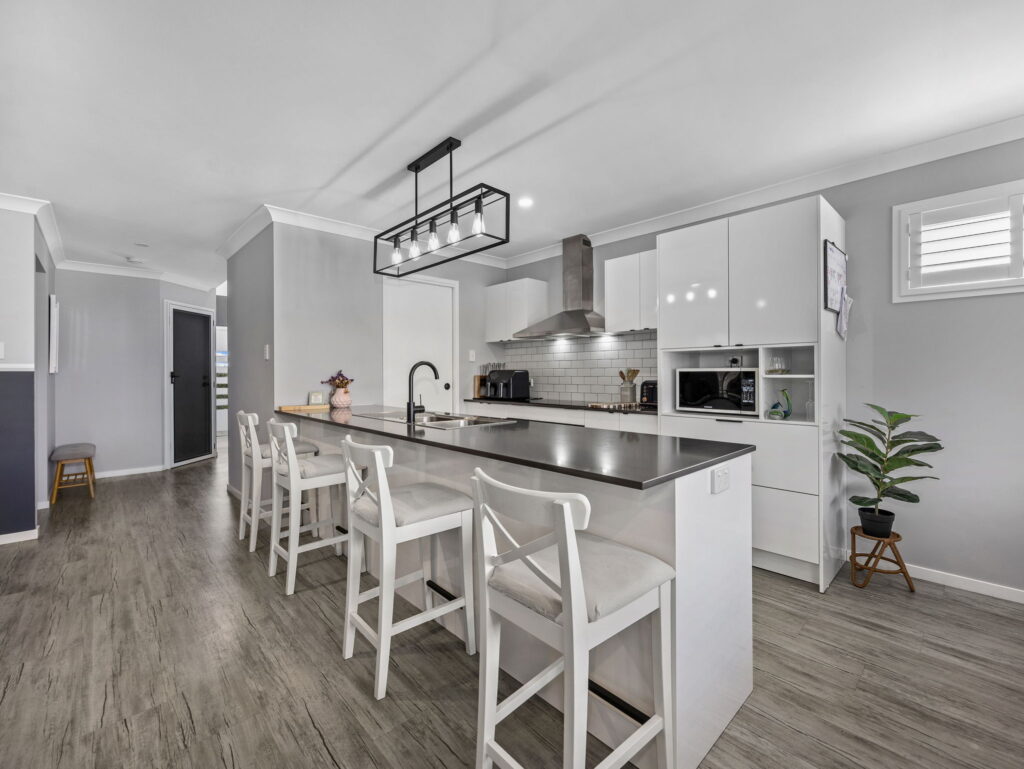 2 Burrii Street, Ripley, QLD 4306
