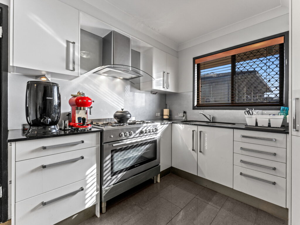 12 Cashmere Street, Redbank Plains QLD 4301