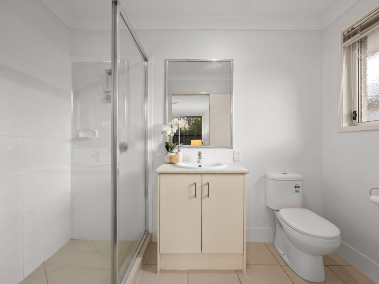7A Cardena Drive, Augustine Heights QLD 4300