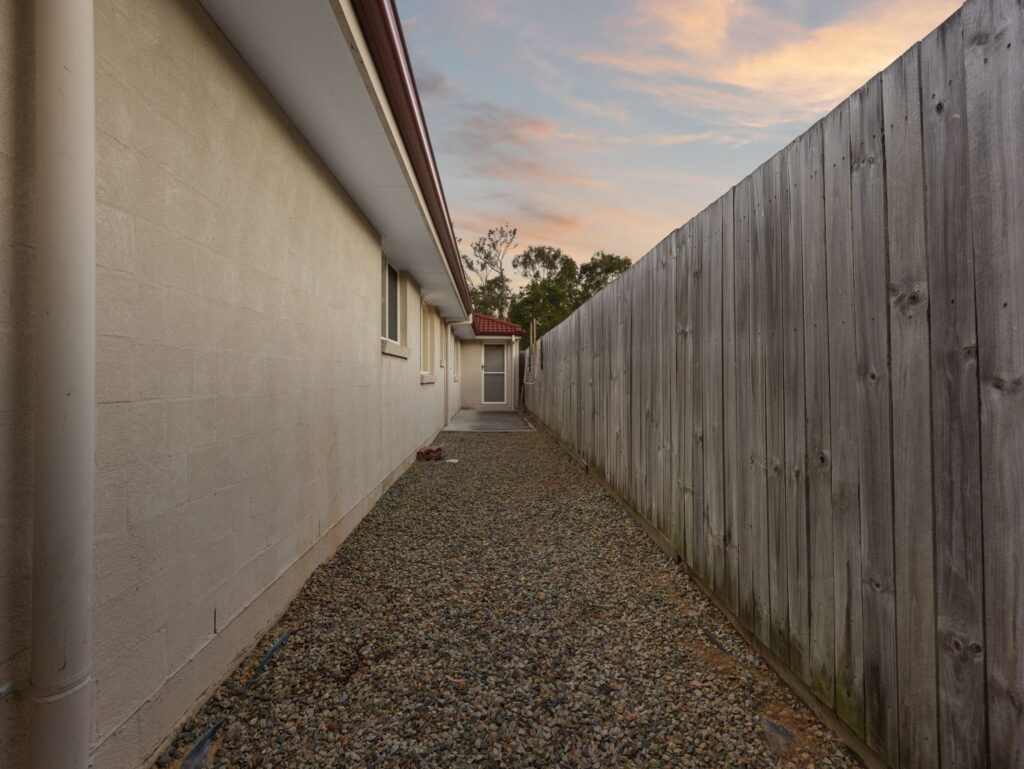 7A Cardena Drive, Augustine Heights QLD 4300