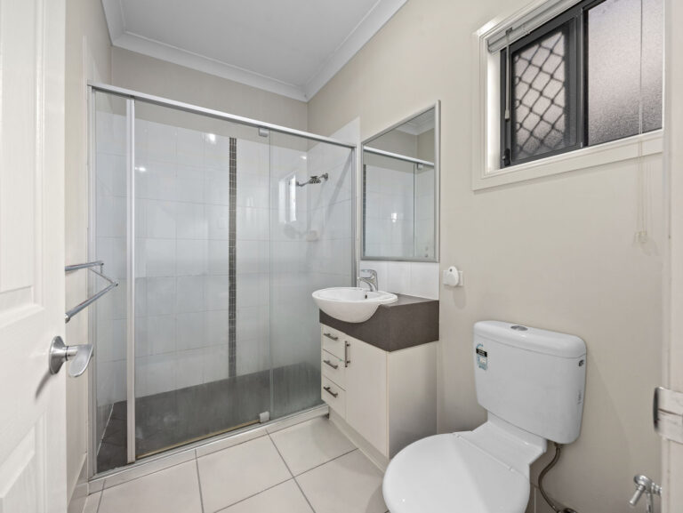 10 Hookes Terrace, Springfield Lakes, QLD 4300