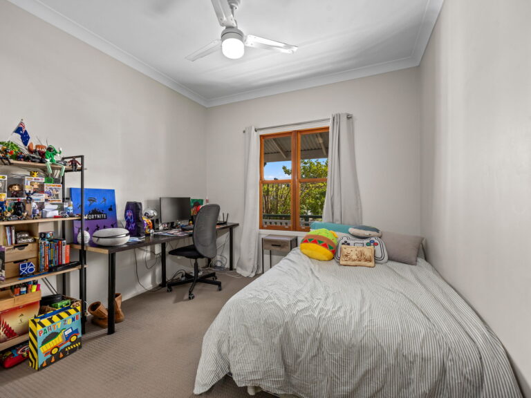 10 Hookes Terrace, Springfield Lakes, QLD 4300