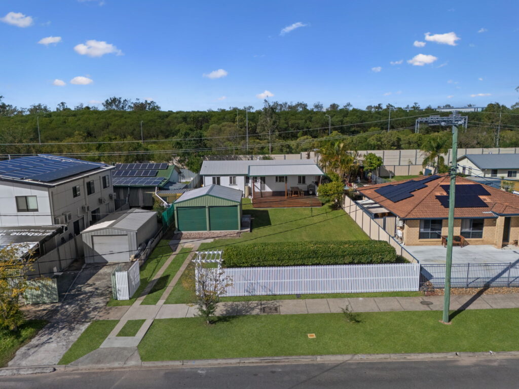 House-Darra-QLD-R2-5077102