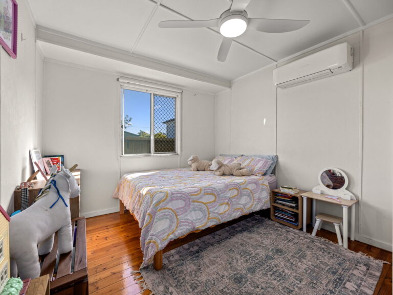House-Darra-QLD-R2-5077102