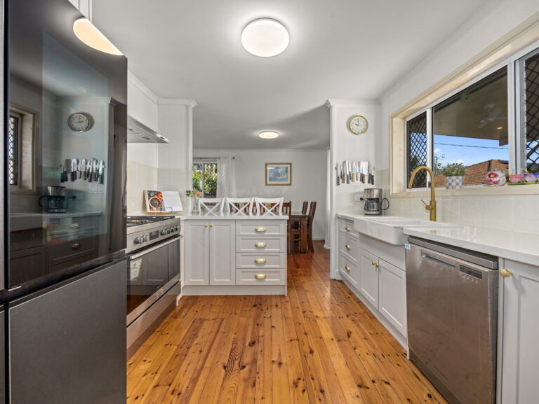 House-Darra-QLD-R2-5077102