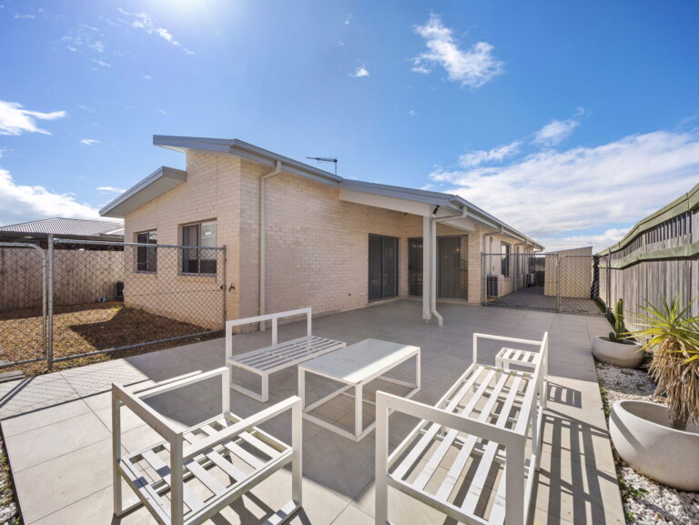 House-R2-5077300