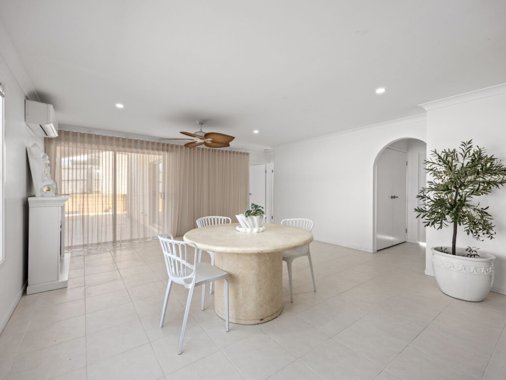 House-R2-5077300