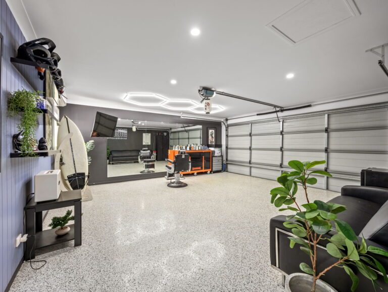 House-R2-5077300