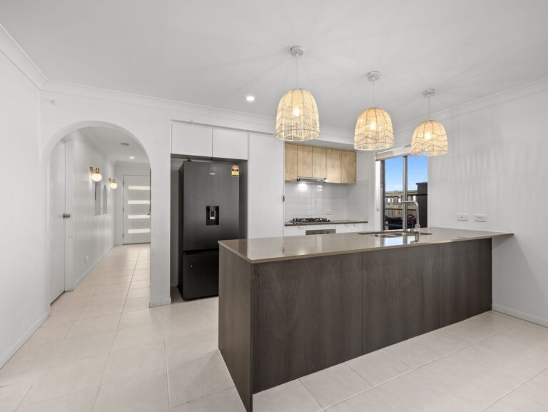 House-R2-5077300
