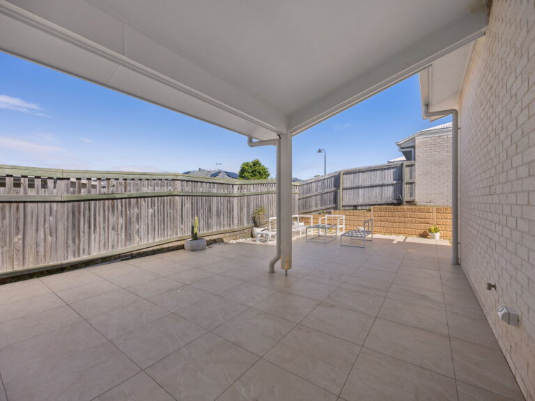 House-R2-5077300
