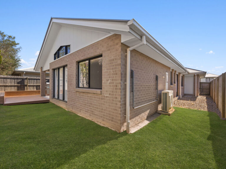 67 Minerva Street, South Ripley QLD 4306