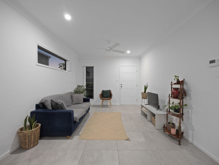 House-R2-5080762