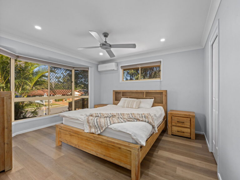 105 Equestrian Drive, Yamanto QLD 4305