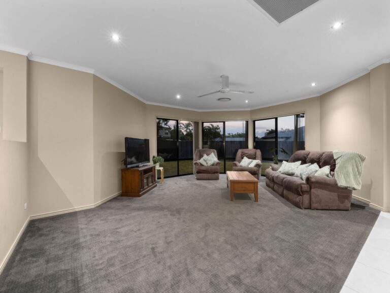 9 Sundew Crescent, Upper Coomera, QLD 4209