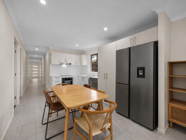 House-R2-5091545