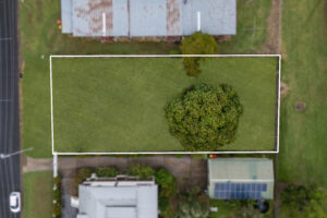 21 Lusitania Street, Newtown QLD 4305