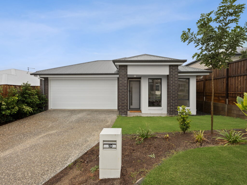 House-Deebing Heights-QLD-R2-5093545