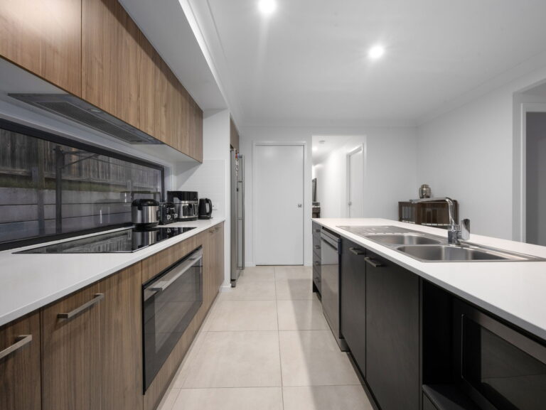 House-R2-5095237