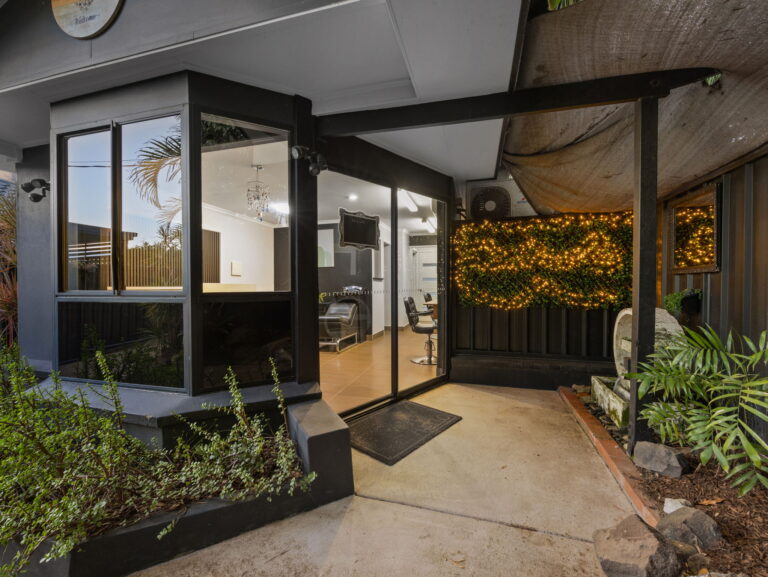 House-R2-5095773