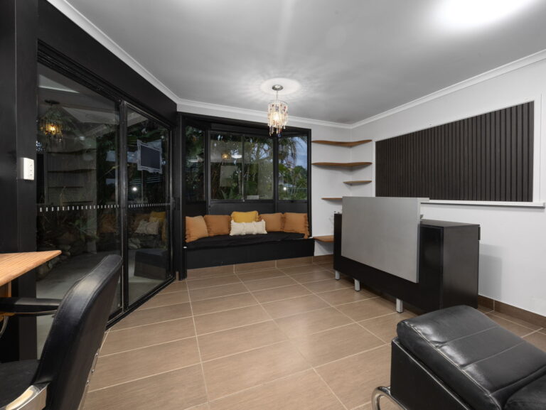 House-R2-5095773