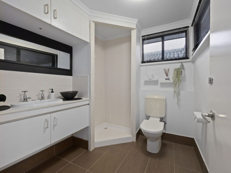 House-R2-5095773