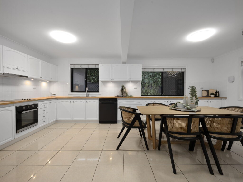 House-R2-5095773