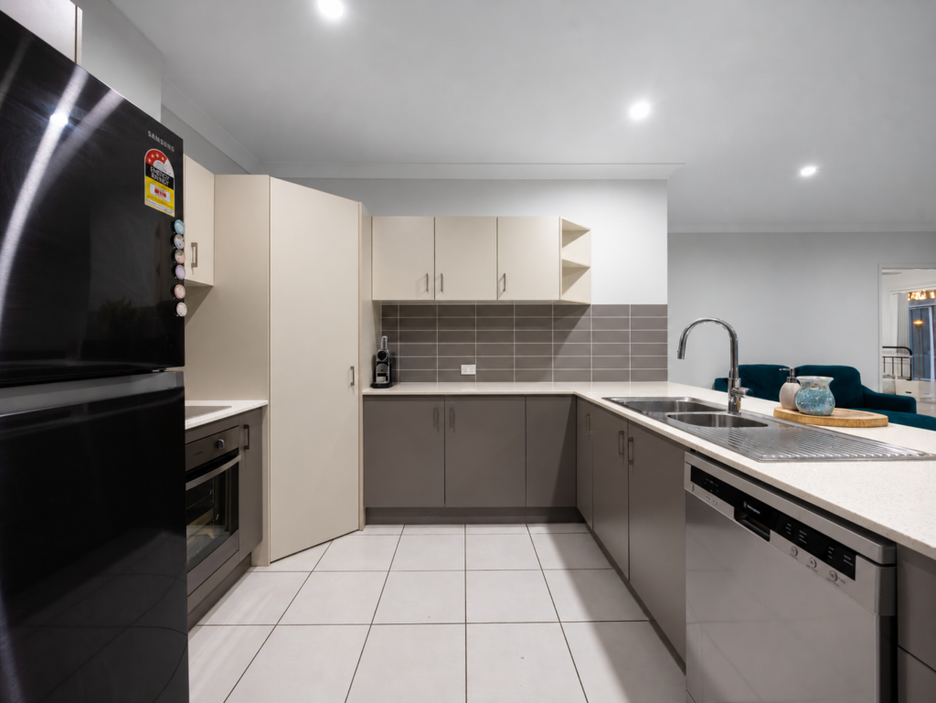 48 Tamatea Drive, Bellbird Park, QLD 4300