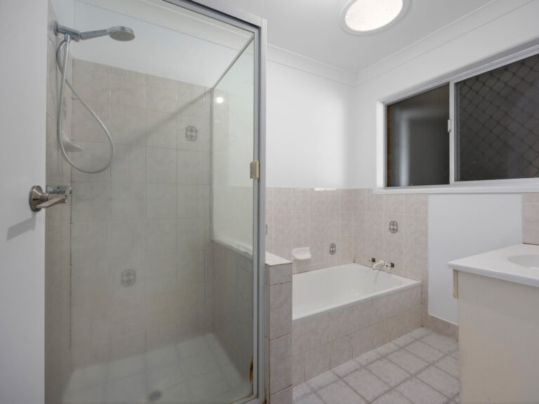 62 Aldinga Street, Redbank Plains, QLD 4301