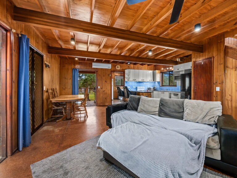 House-R2-5103337