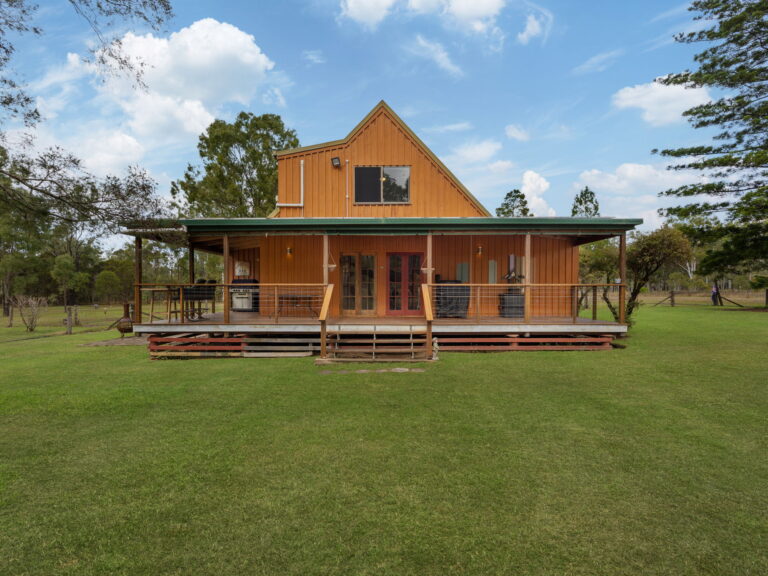 House-R2-5103337