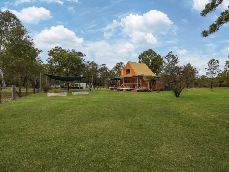 House-R2-5103337