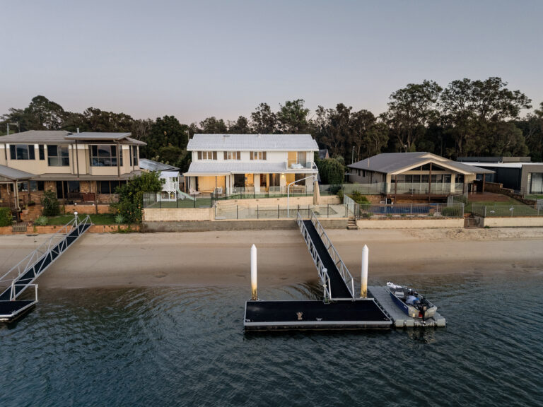 4 Linden Court, Palm Beach QLD 4221