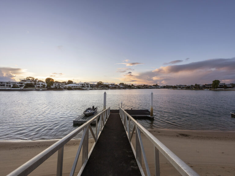 4 Linden Court, Palm Beach QLD 4221