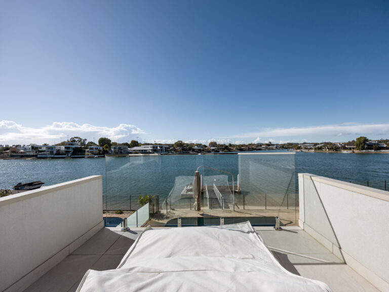 4 Linden Court, Palm Beach QLD 4221