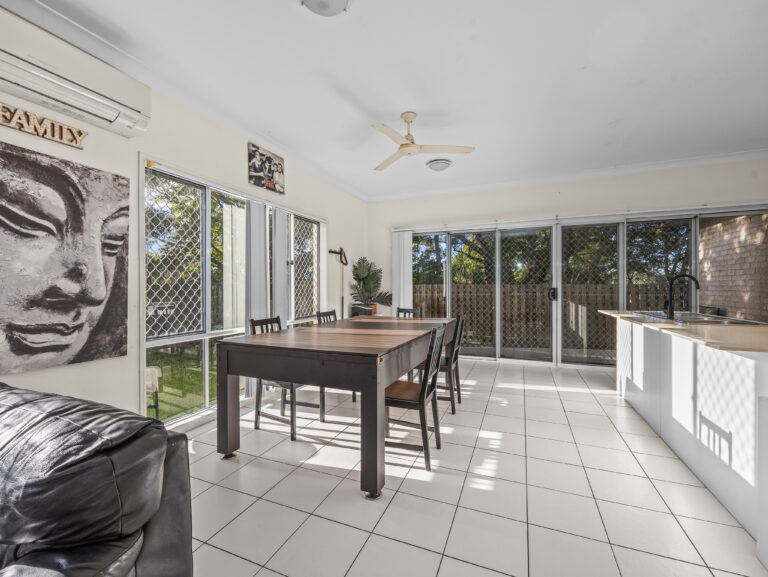 House-Redbank Plains-QLD-R2-5117242