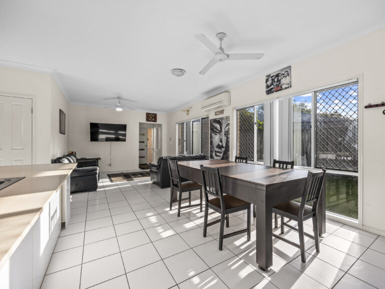 House-Redbank Plains-QLD-R2-5117242