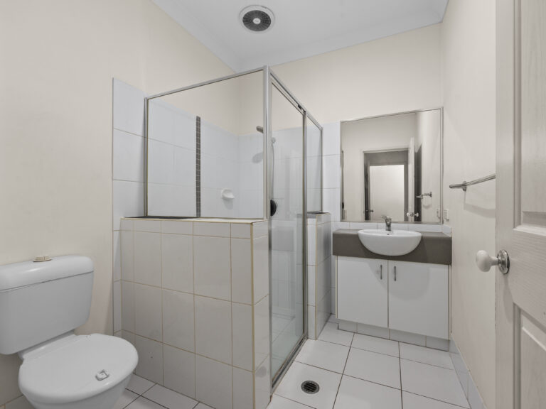 House-Redbank Plains-QLD-R2-5117242