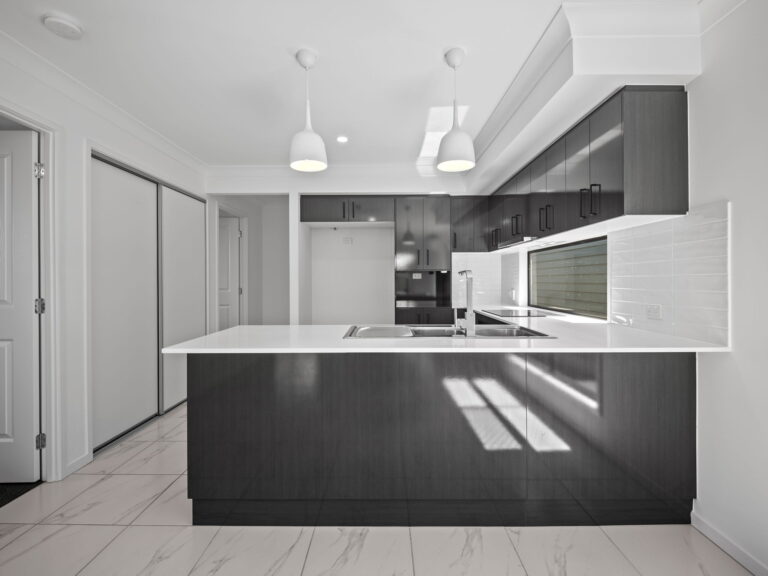 31 Eclipse Road, Flagstone QLD 4280