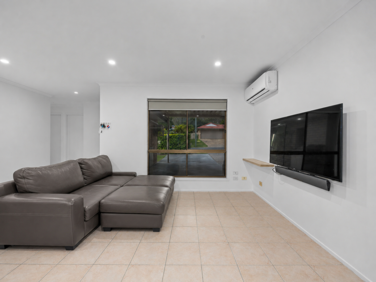 House-Camira-QLD-R2-5123468