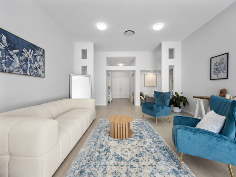 House-R2-5123587