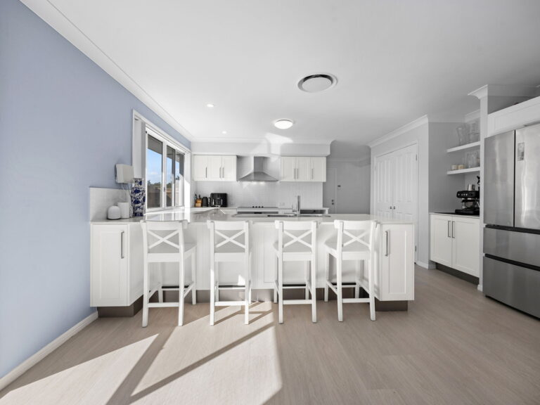 House-R2-5123587