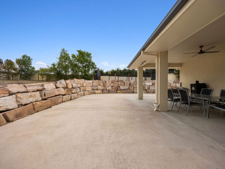 37 Glencoe Place, Thagoona, QLD 4306